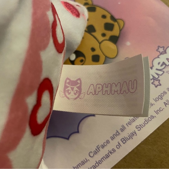 NWT Aphmau Meemeow plush Strawberry Shortcake cat Litter 3 - Picture 6 of 6